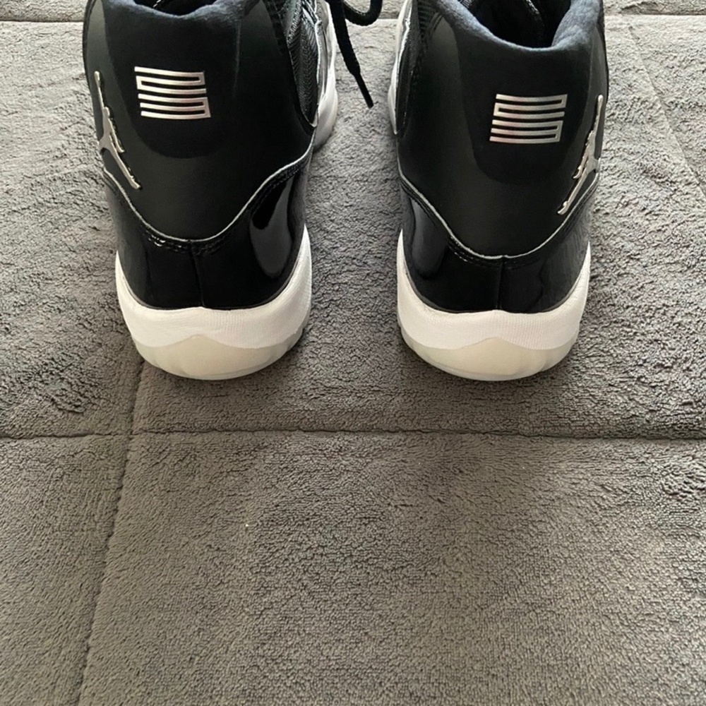 Air Jordan 11 Retro “Jubilee” Size 10.5 - Picture 5 of 9